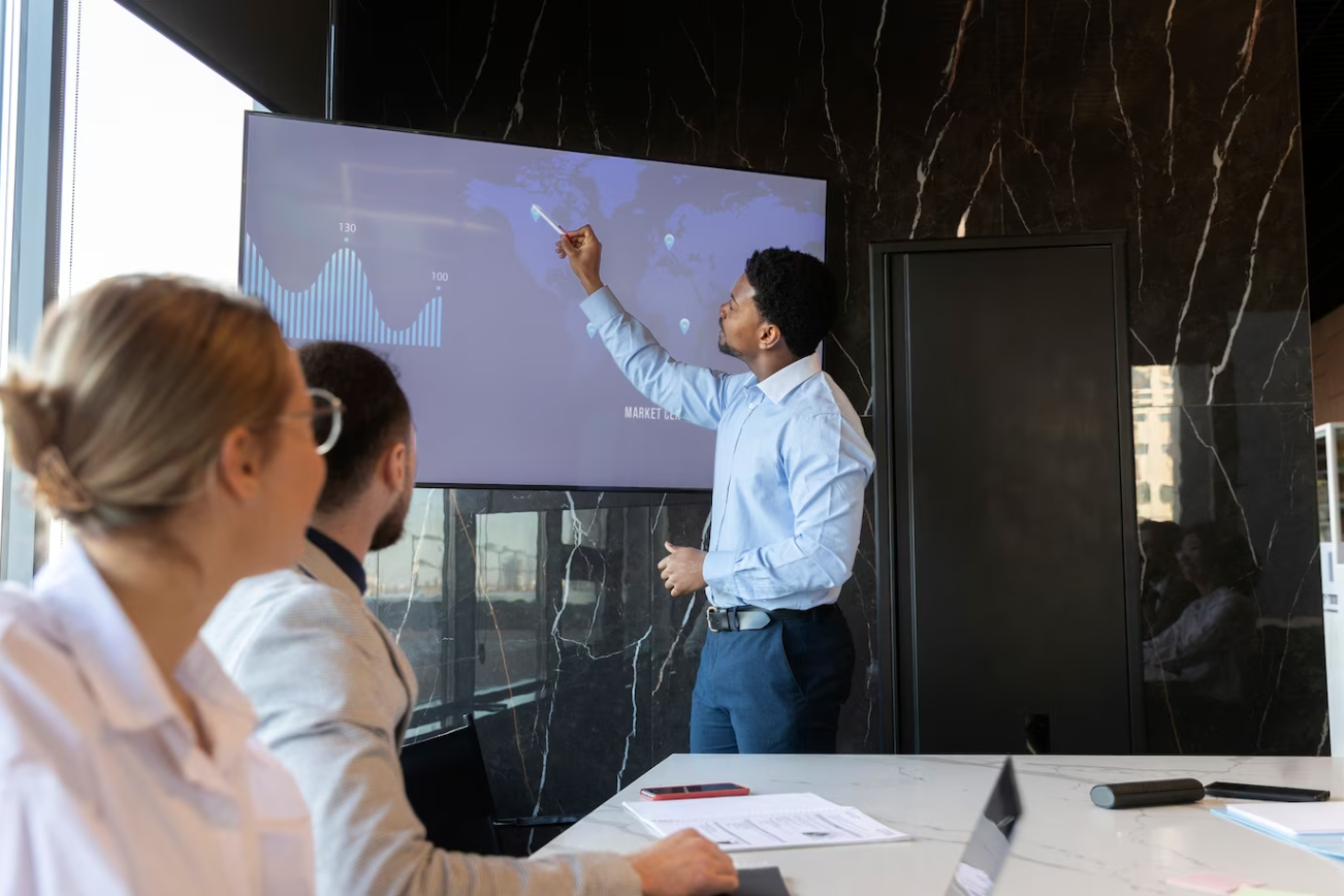 Lean six sigma and digital transformation People doing a presentation in a business event